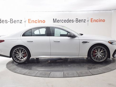 Used 2025 Mercedes-Benz E 53 AMG e 4MATIC Sedan image 7