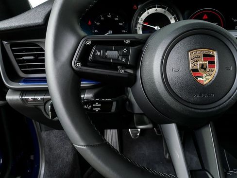 Used 2023 Porsche 911 Carrera T image 9