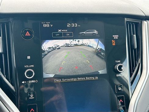 Certified 2025 Subaru Outback Premium w/ Popular Package #1A AWD/4WD image 13