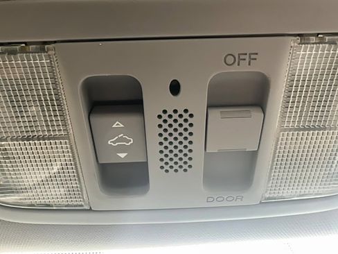 Used 2009 Honda Civic EX-L image 11