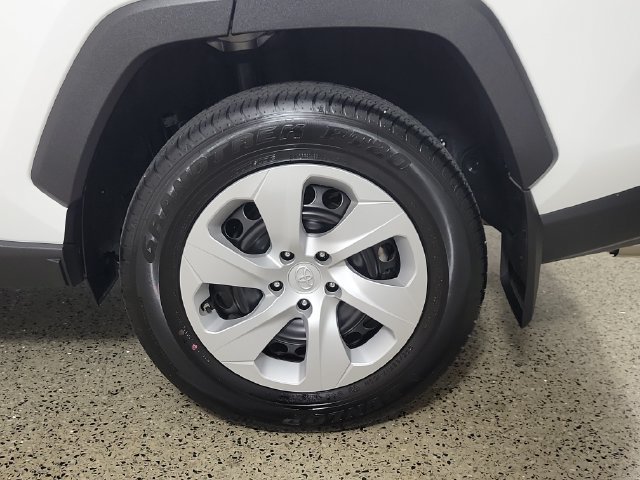 Used 2025 Toyota RAV4 LE FWD image 8
