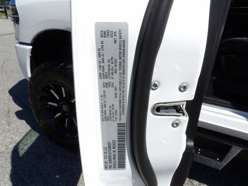 Used 2026 RAM 2500 Laramie AWD/4WD image 66