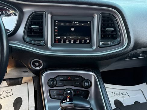 Used 2022 Dodge Challenger SXT w/ Cold Weather Group image 18