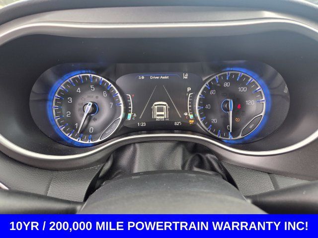 Used 2024 Chrysler Pacifica Touring-L FWD image 19