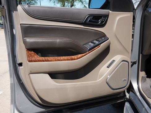 Used 2018 Chevrolet Tahoe Premier w/ Max Trailering Package image 19