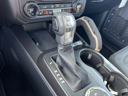 New 2026 Ford Bronco Badlands AWD/4WD image 22