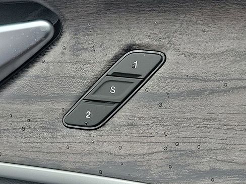 New 2023 Jeep Grand Cherokee 4WD 4xe image 16