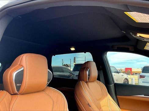 New 2026 INFINITI QX60 Autograph image 21