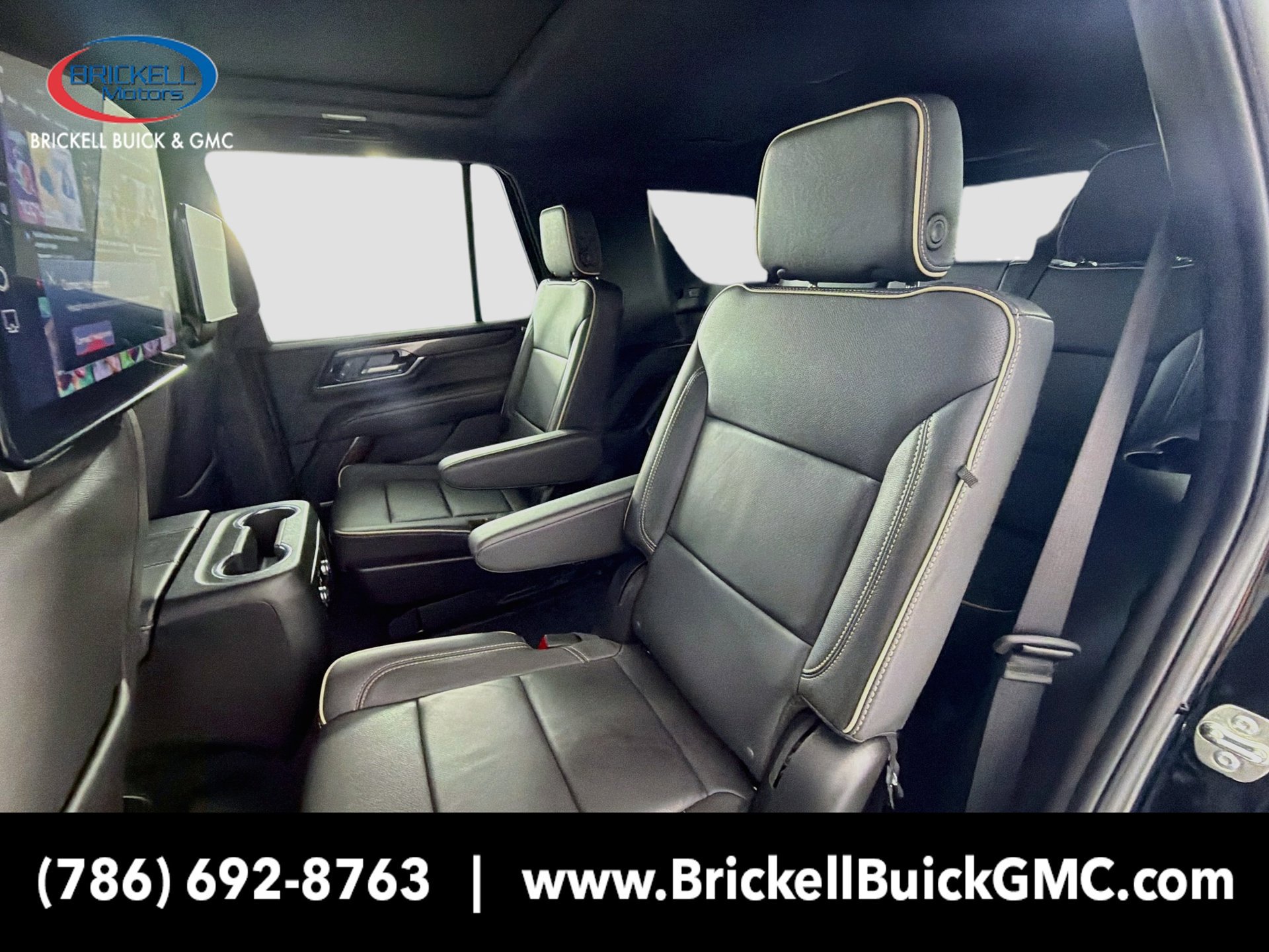 Used 2026 GMC Yukon Elevation w/ Elevation Premium Package RWD image 25