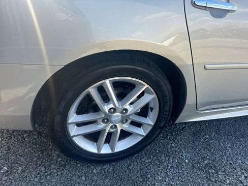 Used 2012 Chevrolet Impala LTZ image 25