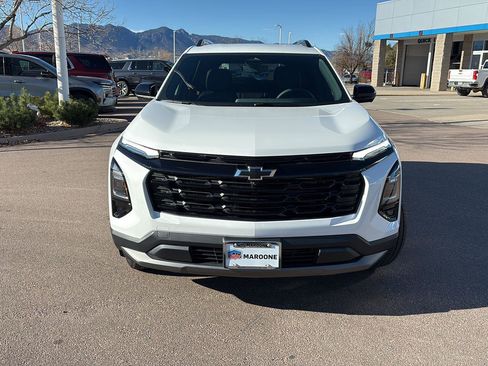 New 2026 Chevrolet Equinox LT w/ Convenience Package II image 2