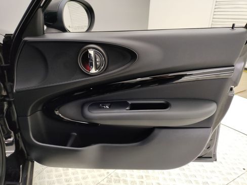 Used 2021 MINI Cooper Clubman John Cooper Works image 29