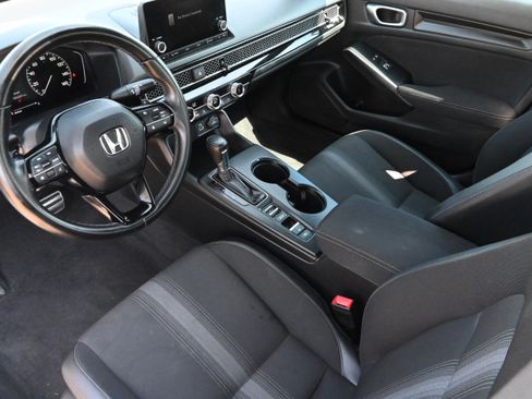Used 2023 Honda Civic Sport image 12