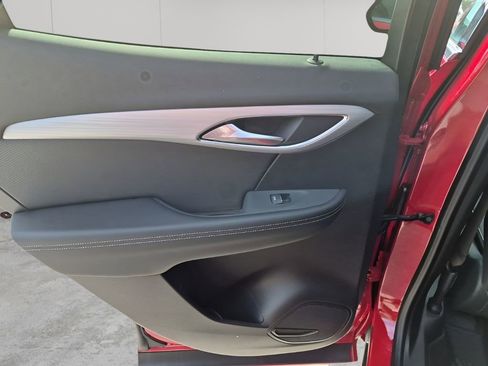 New 2026 Buick Envision Avenir image 17