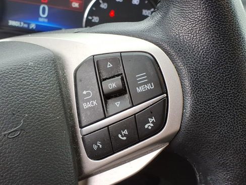 Used 2022 Ford Explorer XLT w/ Equipment Group 202A image 20