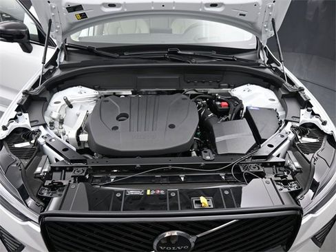 New 2026 Volvo XC60 B5 Ultra w/ Protection Package Premier image 35