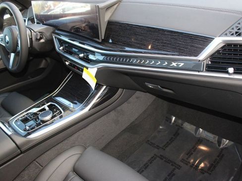 New 2026 BMW X7 xDrive40i image 35