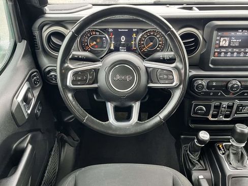 Used 2020 Jeep Gladiator Sport w/ Quick Order Package 24S image 17