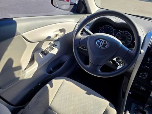Used 2009 Toyota Corolla LE FWD image 18