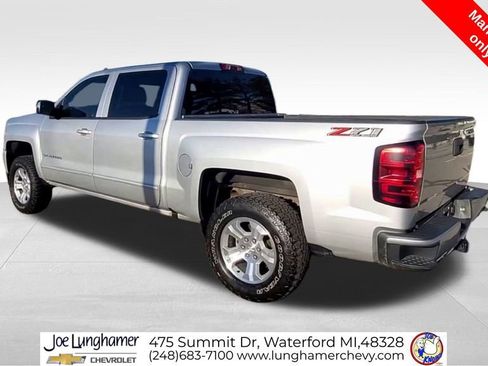 Used 2018 Chevrolet Silverado 1500 LT w/ All Star Edition AWD/4WD image 7