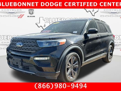 Used 2022 Ford Explorer XLT w/ Equipment Group 202A image 1