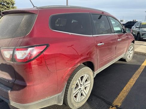 Used 2015 Chevrolet Traverse LT AWD/4WD image 3