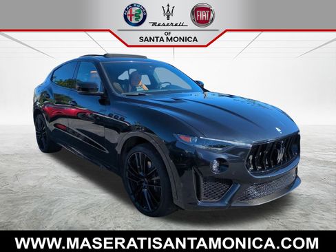 Certified 2024 Maserati Levante Trofeo image 1