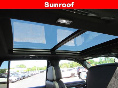 Certified 2024 GMC Yukon Denali AWD/4WD image 15