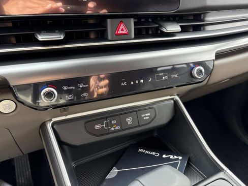 New 2026 Kia Carnival image 25