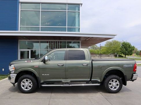 Used 2020 RAM 2500 Laramie AWD/4WD image 6