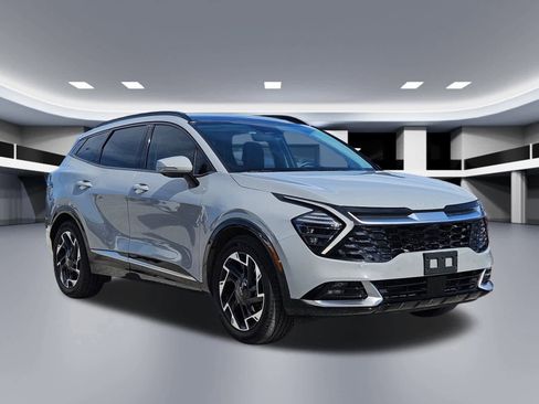 Certified 2024 Kia Sportage SX image 8