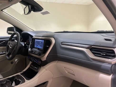Used 2023 GMC Acadia Denali AWD/4WD image 27