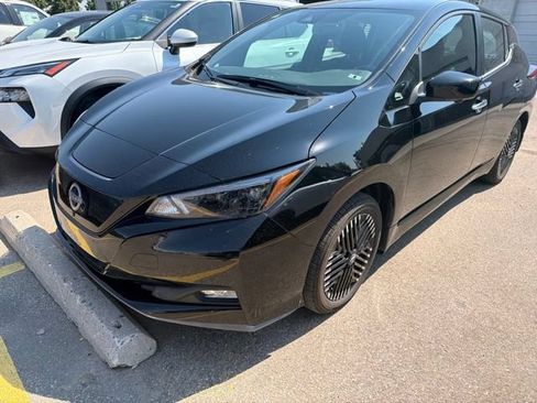 Used 2025 Nissan Leaf SV Plus FWD image 3