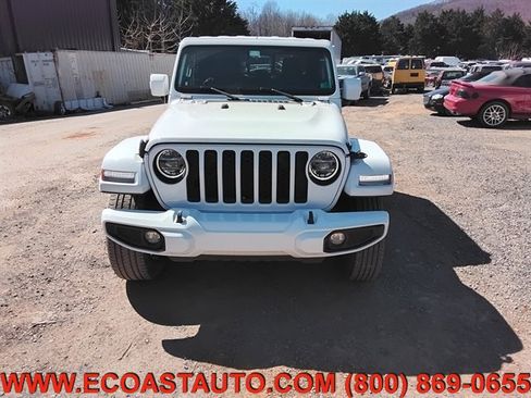 Used 2021 Jeep Gladiator Overland image 6