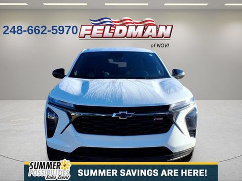 Used 2024 Chevrolet Trax RS FWD image 9