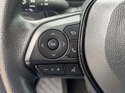 Used 2023 Toyota RAV4 AWD Hybrid image 22