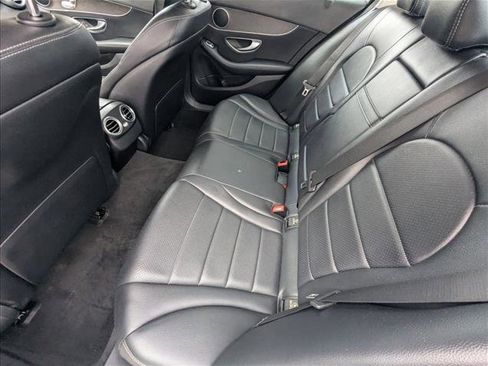 Used 2019 Mercedes-Benz C 300 4MATIC Sedan image 17