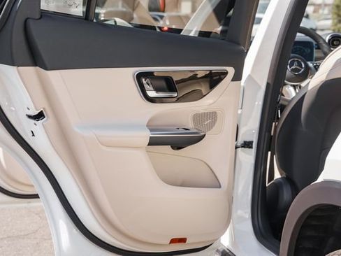 New 2026 Mercedes-Benz GLC 300 4MATIC image 37