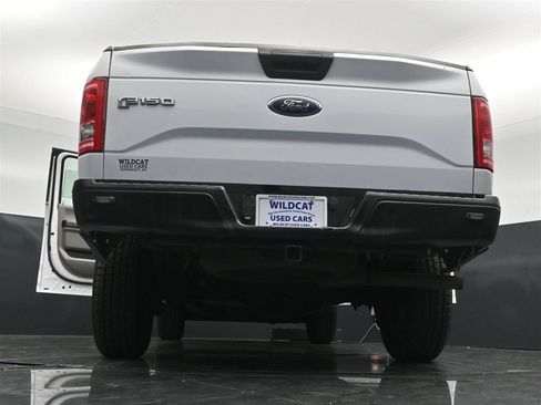 Used 2017 Ford F150 XL w/ Equipment Group 101A Mid AWD/4WD image 40
