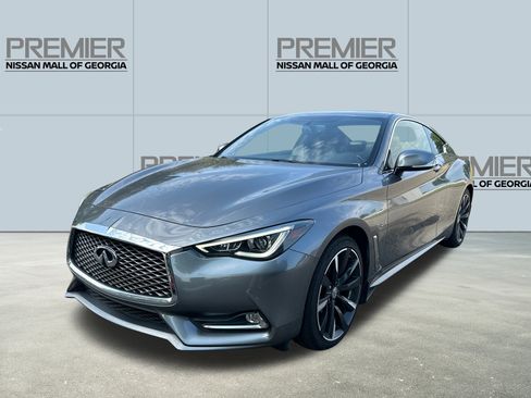 Used 2017 INFINITI Q60 w/ Premium Plus Package 2.0T image 1