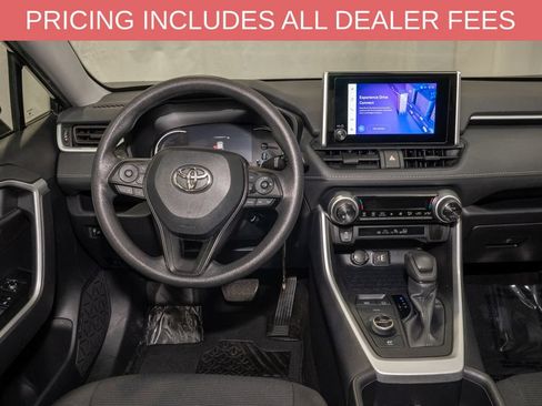 Certified 2025 Toyota RAV4 LE AWD/4WD image 6