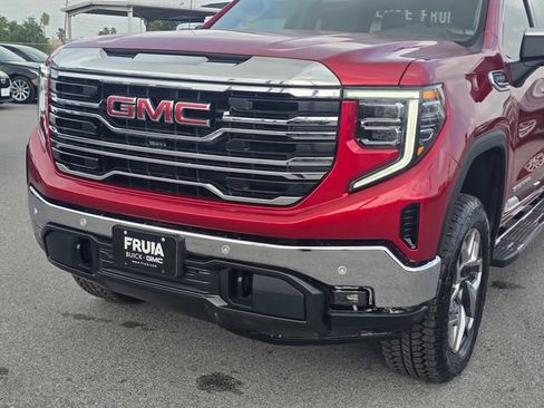 Used 2025 GMC Sierra 1500 SLT AWD/4WD image 11