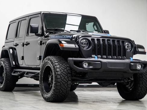 Used 2022 Jeep Wrangler Unlimited Rubicon 4xe w/ Steel Bumper Group AWD/4WD image 4