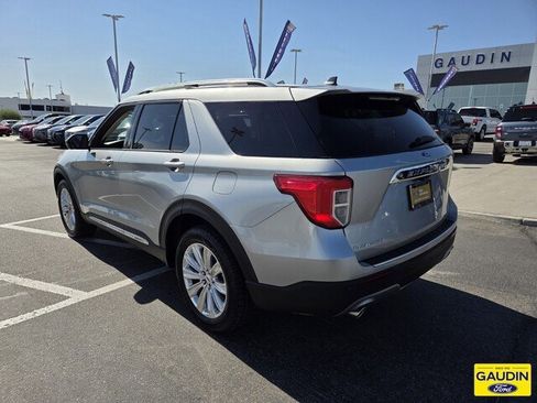 Certified 2023 Ford Explorer Limited AWD/4WD image 5