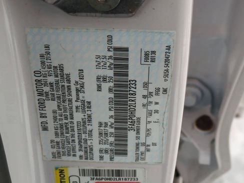 Used 2020 Ford Fusion SE image 36