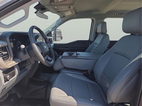 New 2025 Ford F250 XL w/ 360-Degree Camera Package image 12