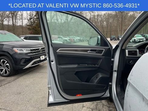 Used 2019 Volkswagen Atlas SE w/ Panoramic Sunroof Package image 33