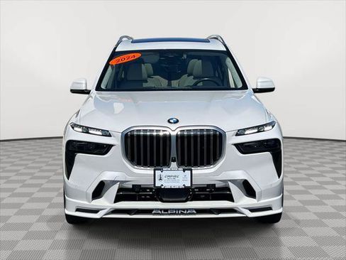 Used 2024 BMW ALPINA XB7 AWD/4WD image 2