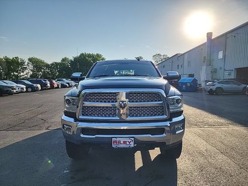 Used 2015 RAM 2500 Laramie AWD/4WD image 12
