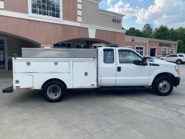 Used 2016 Ford F350 XL w/ Power Equipment Group RWD image 8
